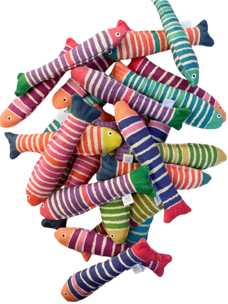 Multicolor fish shaped cat toys